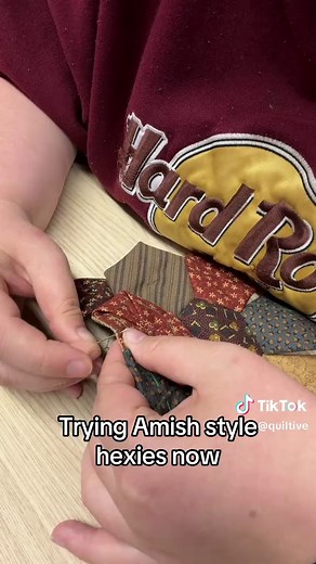 Easy Amish Quilt Tutorial: Fast and Fun Hexies