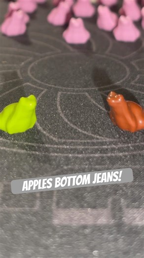 APPLE BOTTOM FROGS! #BamFam #Lego #AFOL #LegoFrog #LegoFroga ‪@LEGO‬