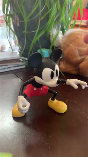 Epic Mickey figurine