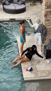 2.1M views · 6.4K reactions | Statue surprises girls 藍 Made by Aloha Ocean | Tips, Tricks & Funny Clips | Facebook