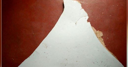 Possible piece of lost MH370 plane found