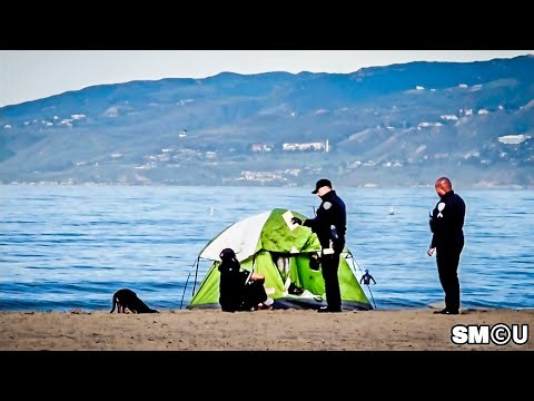 𝗕𝗘𝗔𝗖𝗛 𝗣𝗔𝗧𝗥𝗢𝗟 𝗘𝗡𝗙𝗢𝗥𝗖𝗘𝗠𝗘𝗡𝗧: Police Cite Man Under Anti-Camping Ordinance on Santa Monica Beach