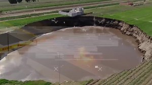 3.2K views · 38 reactions | El 2021 ha estado lleno de hechos insólitos que nos han tomado por sorpresa.   Este sábado a las 6:00 p.m., #SergioSepúlveda hace el recuento de los hechos más impactantes del año en #2021Apocalíptico. 勞  | Azteca UNO | Facebook