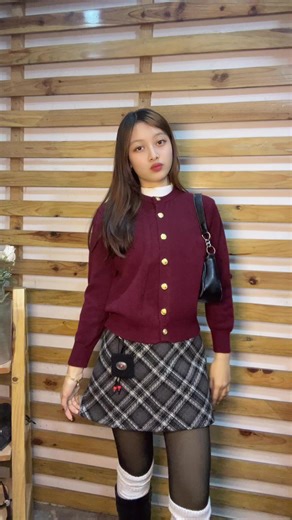Stylish Maroon Cardigan for Fashion Enthusiasts