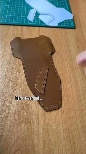 monedero de cuero 🤎 Tutorial, Como coser cuero 🪡🧵🙌 #manualidades #cuero #hechoamano #emprendimiento