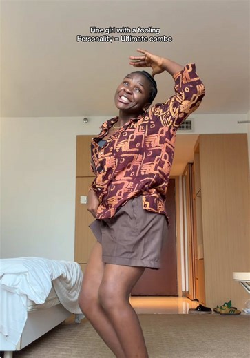 Stylish Blazer Outfits for Trendy Women