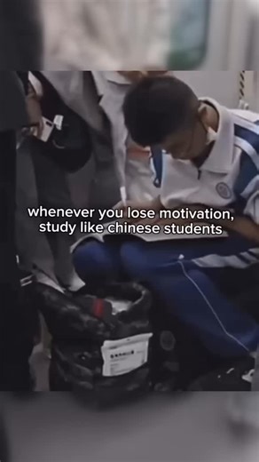 Jessica on Instagram: "Want better grades? Try TeaNote — your AI-powered study coach! 1️⃣ Convert messy notes into structured study sets 2️⃣ Test yourself instantly with flashcards and quizzes 3️⃣ Let AI help you summarize what matters most 4️⃣ Study in layers — one concept at a time 5️⃣ Repeat strategically so knowledge sticks Upgrade your habits today 💪 #motivation #studying #discipline #notea #student"