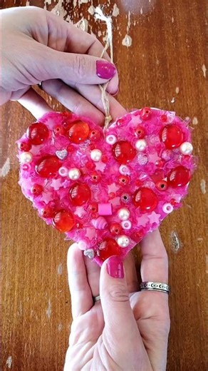 Mixed Media Heart with Recycled and Thrifted Materials ❤💗💜