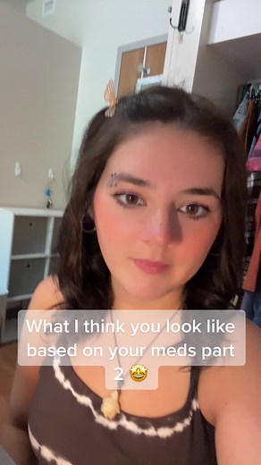 #greenscreen im so sorry wellbutrin 😭 #adhd #anxiety #strattera #vyvance #effexor #wellbutrin #flinstonegummies #psychiatric #seroquel #parttwo