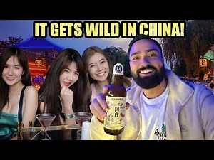 CRAZY Nightlife in Beijing, China 🇨🇳 (Houhai Lake)