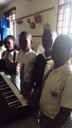 finger practice in piano biginer