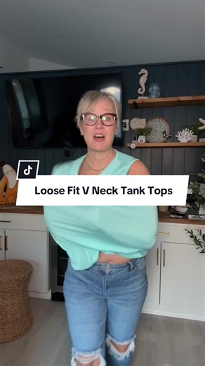 Finally! A tank top you can actually feel comfortable going out in public in! #tiktokshopcreatorpicks #tiktokshopspringglowup #greenish #midsizefashion #over50style