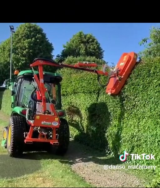 Rinieri BRM-C Hedge Trimmer Review on John Deere Tractor