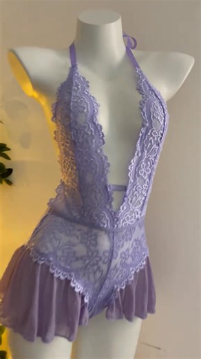 🌠 New Year, New You, New Secret Confidence. 🌠 As the clock strikes midnight and the confetti settles, a beautiful, blank page unfolds before you. This year, let your resolution be more profound than a diet or a new gym membership. Let it be a promise to reconnect with your most radiant, confident, and sensual self. The journey begins not with a drastic change, but with a whisper of luxury against your skin. ShySilk invites you to greet 2026 by adorning your confidence first. Our entire collect