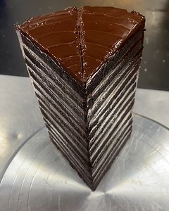 108K views · 803 reactions | Could you handle the Bruce cake? 勞 | FOODbible | Facebook