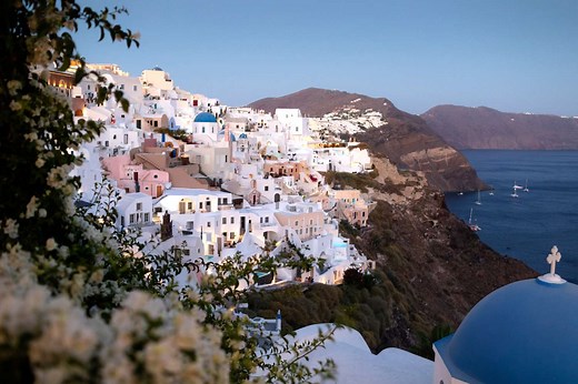 A Perfect 14-day Itinerary to the Greek Islands From a T+L Travel Expert