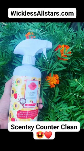 Check out this curated Counter Clean bundle from Scentsy. It’s just what you need to get rid of those messes in the new year.😍😍❤️❤️ . . Includes one bottle in each of these fragrances: 𝗗𝗮𝘆𝗱𝗿𝗲𝗮𝗺 𝗢𝗮𝘀𝗶𝘀: 𝙻𝚘𝚜𝚎 𝚢𝚘𝚞𝚛𝚜𝚎𝚕𝚏 𝚒𝚗 𝚜𝚠𝚎𝚎𝚝 𝚖𝚎𝚕𝚘𝚗 🍈 𝚊𝚗𝚍 𝚟𝚒𝚜𝚒𝚘𝚗𝚜 𝚘𝚏 𝚕𝚞𝚖𝚒𝚗𝚘𝚞𝚜 𝚙𝚎𝚊𝚛 🍐 𝚕𝚎𝚊𝚏 𝚊𝚗𝚍 𝚠𝚊𝚝𝚎𝚛 🌊 𝚕𝚒𝚕𝚢. . 𝗦𝗰𝗮𝗿𝗹𝗲𝘁 𝗦𝘂𝗻𝗳𝗹𝗼𝘄𝗲𝗿: 𝙹𝚞𝚒𝚌𝚢 𝚊𝚙𝚙𝚕𝚎 🍎 𝚊𝚗𝚍 𝚊 𝚑𝚒𝚗𝚝 𝚘𝚏 𝚛𝚎𝚍 🔴 𝚌𝚛𝚊𝚗𝚋𝚎𝚛𝚛𝚢 𝚊𝚛𝚎 𝚋𝚛𝚒𝚐𝚑