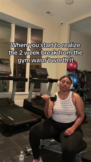 Yeah no more breaks 😭🤣 it’s no way I’m sweating like this #gym #break #dontdoit #cheatday #gym #gymtoks #ainttellmenuthin #relatable #fyp