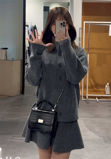 Mini Dress Styling Ideas for Stylish Outfits