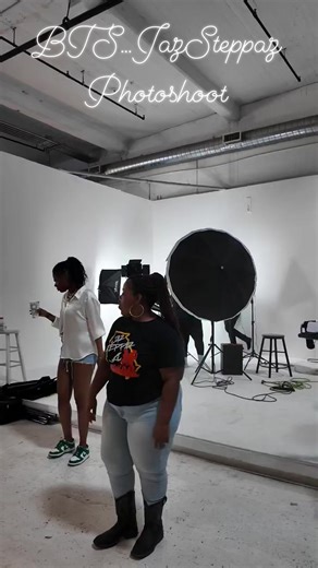 Stephanie Reaves on Reels