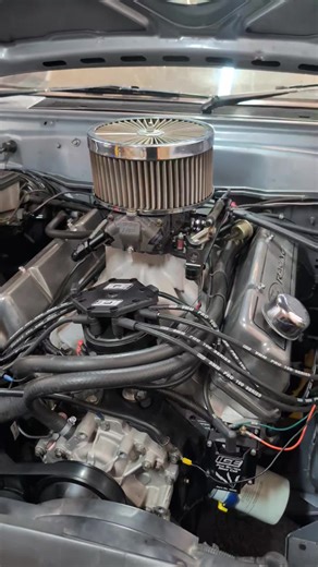 Matthew Bromage on Instagram: "Please be kind to me 2026 Rosey has been in all sorts in 2025. Snapped axle, rego, blown Detroit locker, msd ignition cooked...... Whole new ignition system had her running like a dream But almost instantly..........the distributor gear lost all its teeth So we now have a new bronze gear Fingers crossed 🤞🤞🤞"