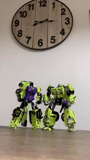 Decepticons Time: My Mecha Invasion (VIDEO New Devastator https://youtu.be/Nq3jaJ4aHvA?si=G57moFW_mqE-rakq ) #transformers #transformation #decepticons #megatron #autobots #optimusprime #Devastator #reelsvideoシ | LOGAN TF