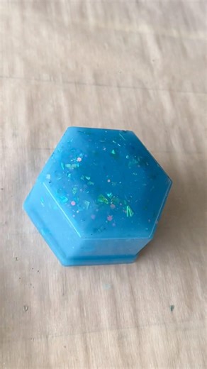 Blue Glitter Hexagon Trinket Box – Magic Demold Reveal ✨💙