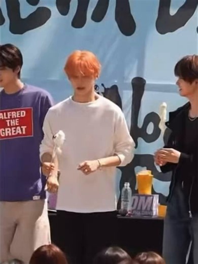 00:00 키싱유00:20 캐치캐치00:33 흥흥흥00:54 길티01:18 잇츠미01:35 카와이다케쟈다메데스까01:47 레드레드