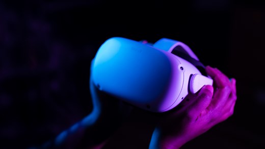 How Long Does the Oculus Quest 2 Battery Last Long