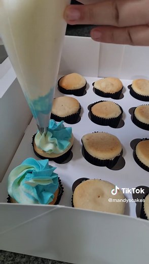 Creative Shark Themed Cupcakes for Birthday Celebrations