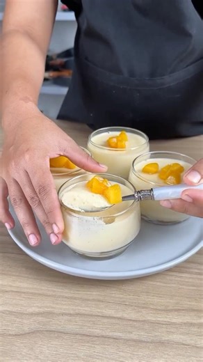 The Ultimate 5-Minute Peach Dessert 🍑✨ #EasyDessert #NoBake #PeachRecipe