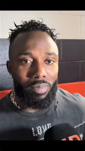 Arozarena did not receive a greeting from his own teammate Cal Raleigh #Arozarena #Mexico #USA #WBC