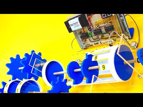 Electronic Leibniz Wheel Mechanical Calculator - F-J's Physics - Video 189