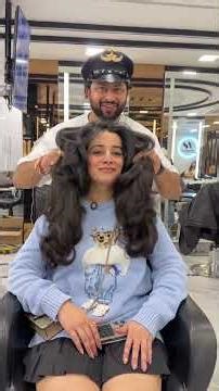 Face-framing layers that do the work for you. Long, feathered, confident. 🔥