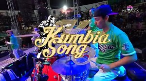 7.8K views · 20K reactions | Che Che - Kumbia Song!! ✨Lo prometido es deuda!!✨ Te adelantamos la navidad y te dejamos este regalito que grabamos con mucho cariño para ti!! Esperamos que disfrutes de esta canción y la conviertas en tu favorita para este 2025!! #kumbiasong #amarresepariente #somoskumbiasong #infinifoxgroupcompany #somosinfinifox #UnidosPorLaMúsica | Kumbia Song | Facebook