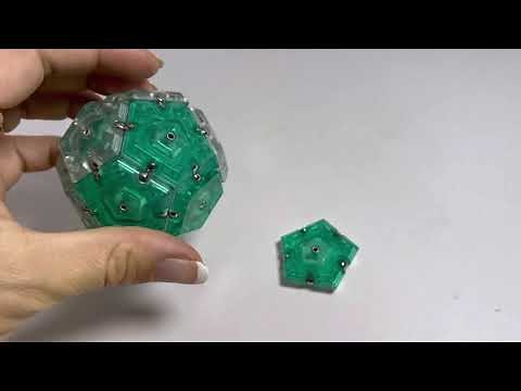 Speks Geode magnet fidget toy