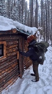 Getting back to the bushcraft shelter cabin always feels like picking up a story where you left off. Same walls, same work, but a different season and new conditions to read and adapt to. Checking how everything held up, firing things back to life, and settling into that quiet you only get deep in the bush. This place isn’t about comfort, it’s about function, durability, and learning what really works over time. When you return to a shelter after a while away, what’s the first thing you check, s