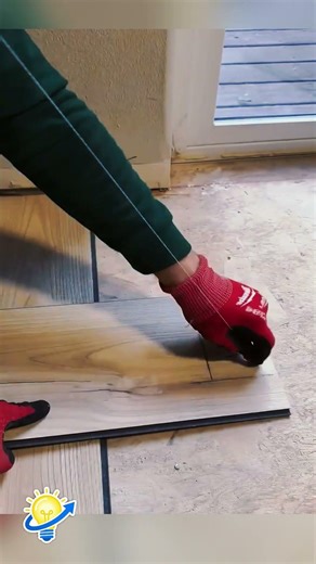TRICK for cutting LAMINATE FLOORING quickly 🏠