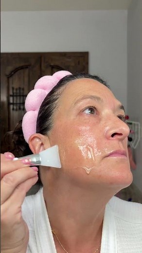 How to Get Glowing Skin While You Sleep with Dr. Delagen Hydrolyzed Collagen Mask #drdelagen