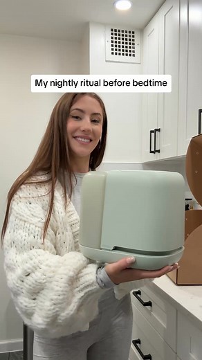 Meet the Canopy Bedside Humidifier 2.0 💧 All the favorite features from our original Humidifier, plus new and improved design, cleaning, and sleep features. ✨ White Noise ✨ Sleep Lights ✨ Easy Clean ✨ Enhanced Filter | Canopy