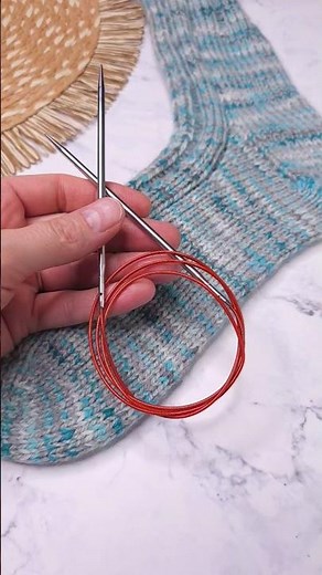 KNITTING SOCKS STEP BY STEP. ALL SIZES, VERY EASY