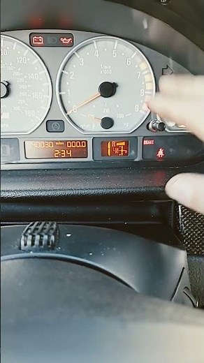 BMW E46 3 Series How To Set The Clock! It's Time Change Time!