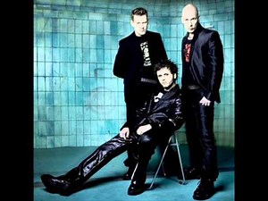 OOMPH! - Labyrinth (English Version)