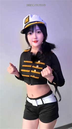 👉 कपड़ा सेलेक्ट करके पहनो और डांस करो🏆😍👌~mini wood toy- woodworking art skill/woodhand#short