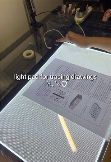 Light Pad for Tracing Drawings: Easy & Convenient Use