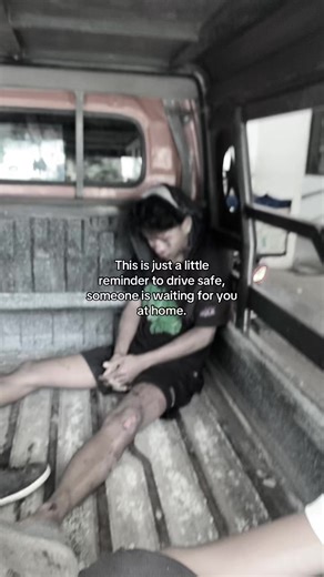 amar? (@its_amaaar9)’s videos with intro x chorus the night we met - aboutourfeelingss