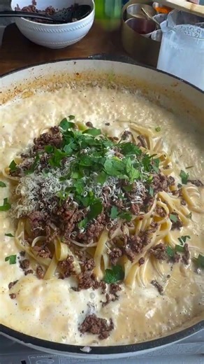 Creamy cheesy Cajun fettuccine pastaPerfect dinner or date night !1. 20 gm