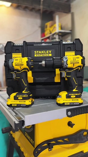 Tutorial express de silla Montessori con taladros a batería FATMAX de Stanley