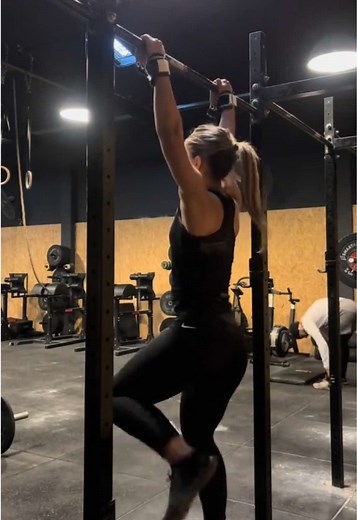 Mastering the Butterfly Technique in CrossFit Training