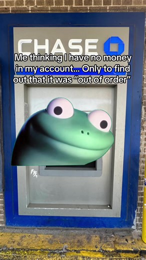 It be like that sometimes 🙃 #lizard #MemeCut #fyp #funnyfails #atm